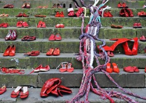 scarpe rosse 37a51152098b574054a89c33426970b4